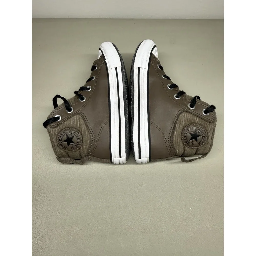 Converse Chuck Taylor Berkshire Kids Boots Fleece Lined Water Repellent Sz 2.5